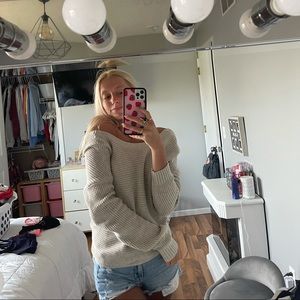 Hollister sweater